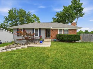 7928 N Euclid Ave, Gladstone, MO 64118