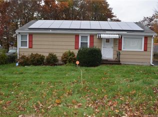 234 Red Oak Rd, Bridgeport, CT 06606