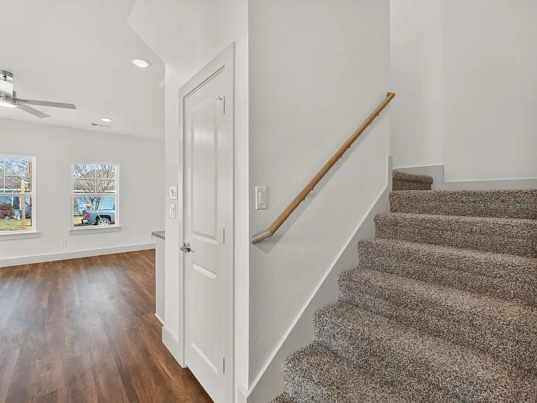 500 E Kimball St #2 — Photo 16