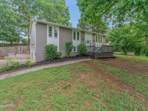 10005 Hempshire Dr, Knoxville, TN 37922