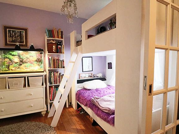 5th image of 9 Barrow St APT 8F
