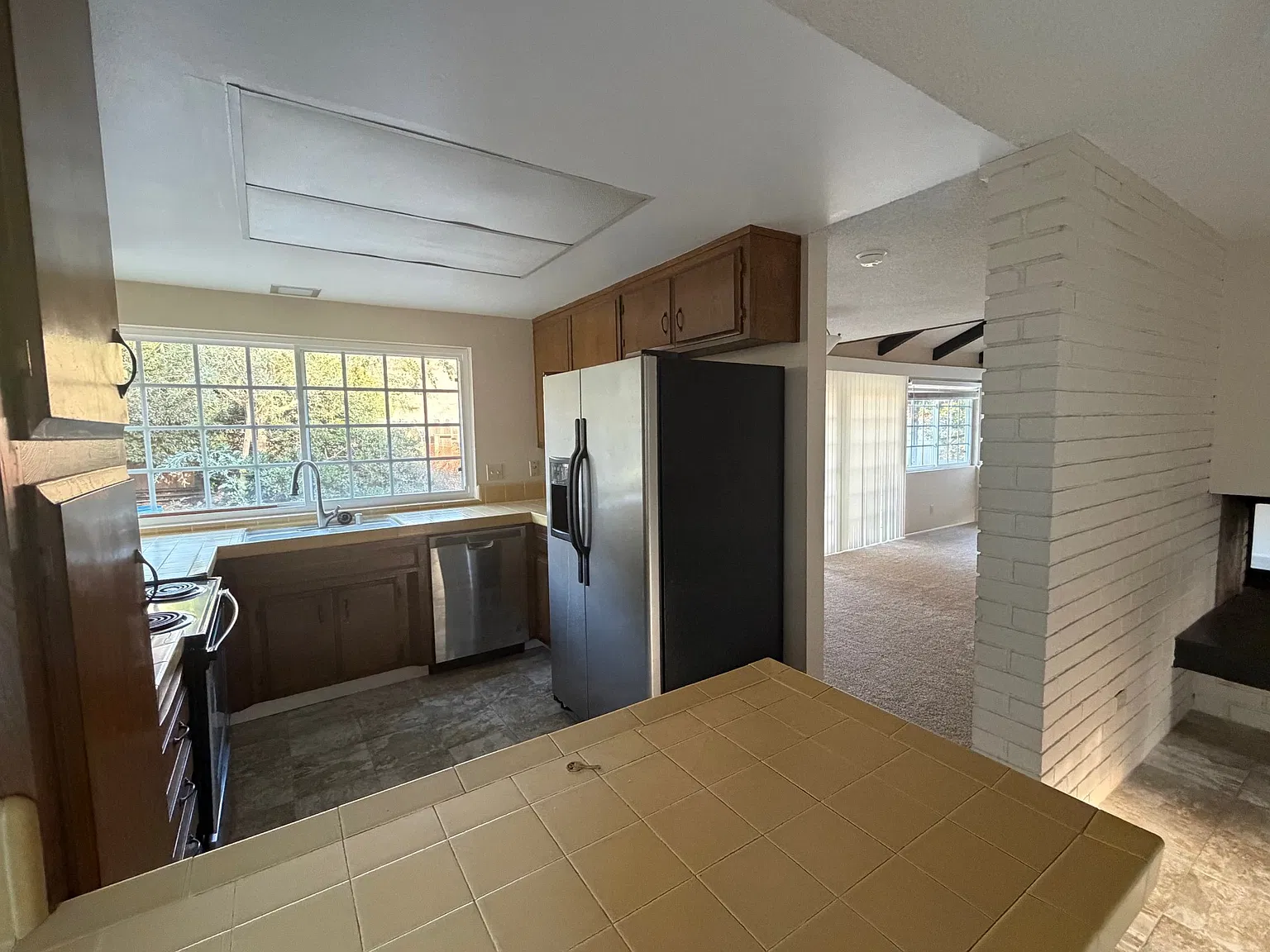 3 bed, $4,650 — Photo 3