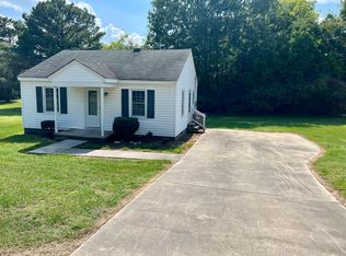 240 S Ida St, Coats, NC 27521