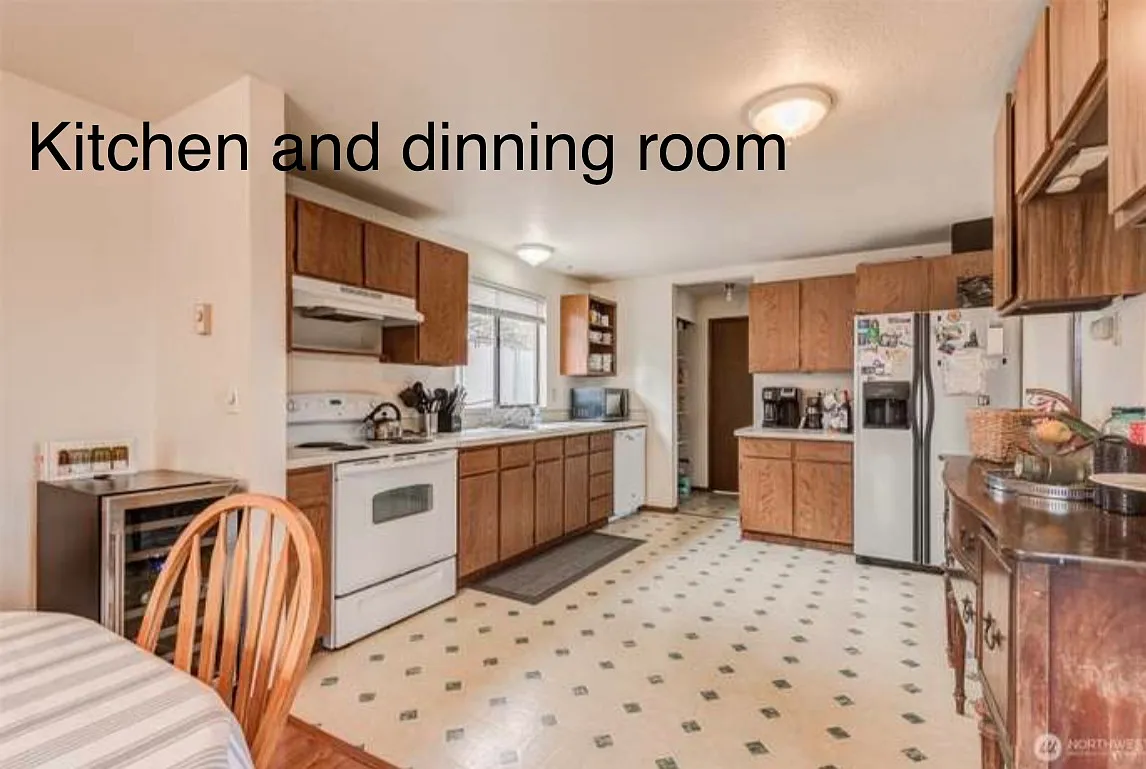 Building Photo - 1521 Cedar St #A