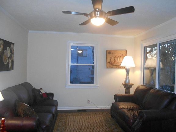 4th image of 331 Tamworth Dr