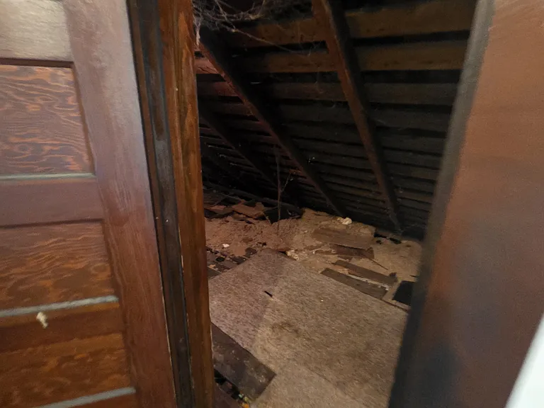 1303 E Hickory St — Photo 38