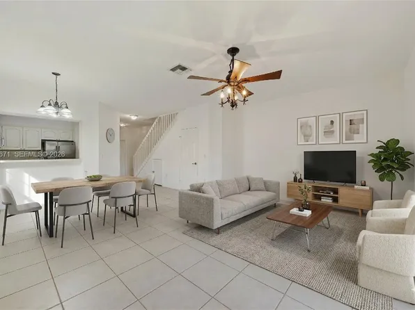 1166 NW 100th Ave, Hollywood, FL 33024