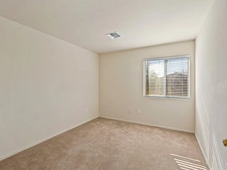 8254 W Kerr St — Photo 19