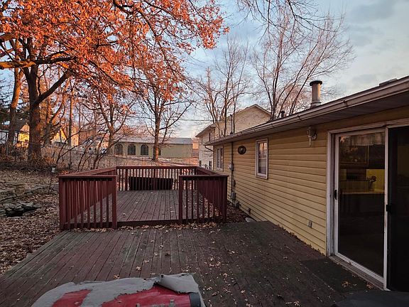 5th image of 1512 Point Douglas Rd S