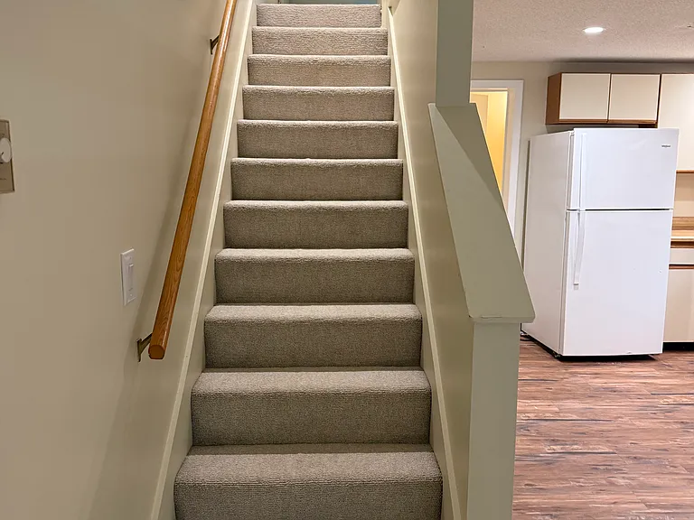 32 W Washington St #5 — Photo 3
