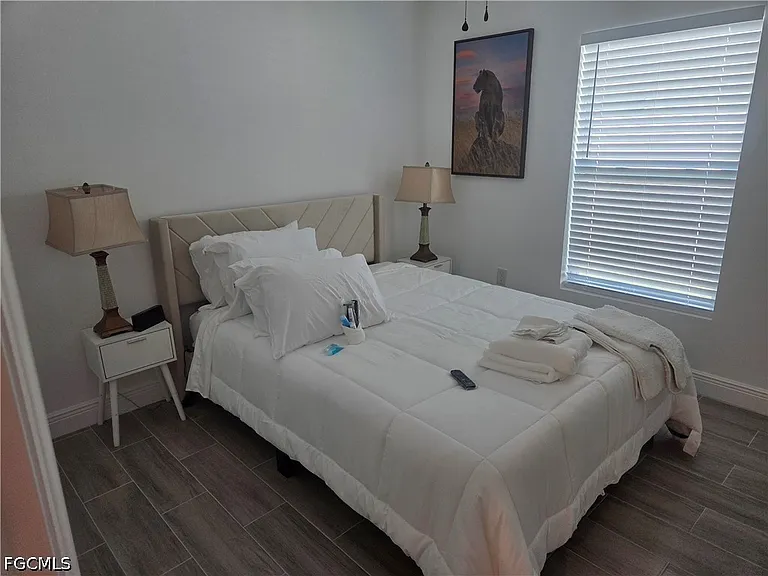 2156 Edison Ave — Photo 3