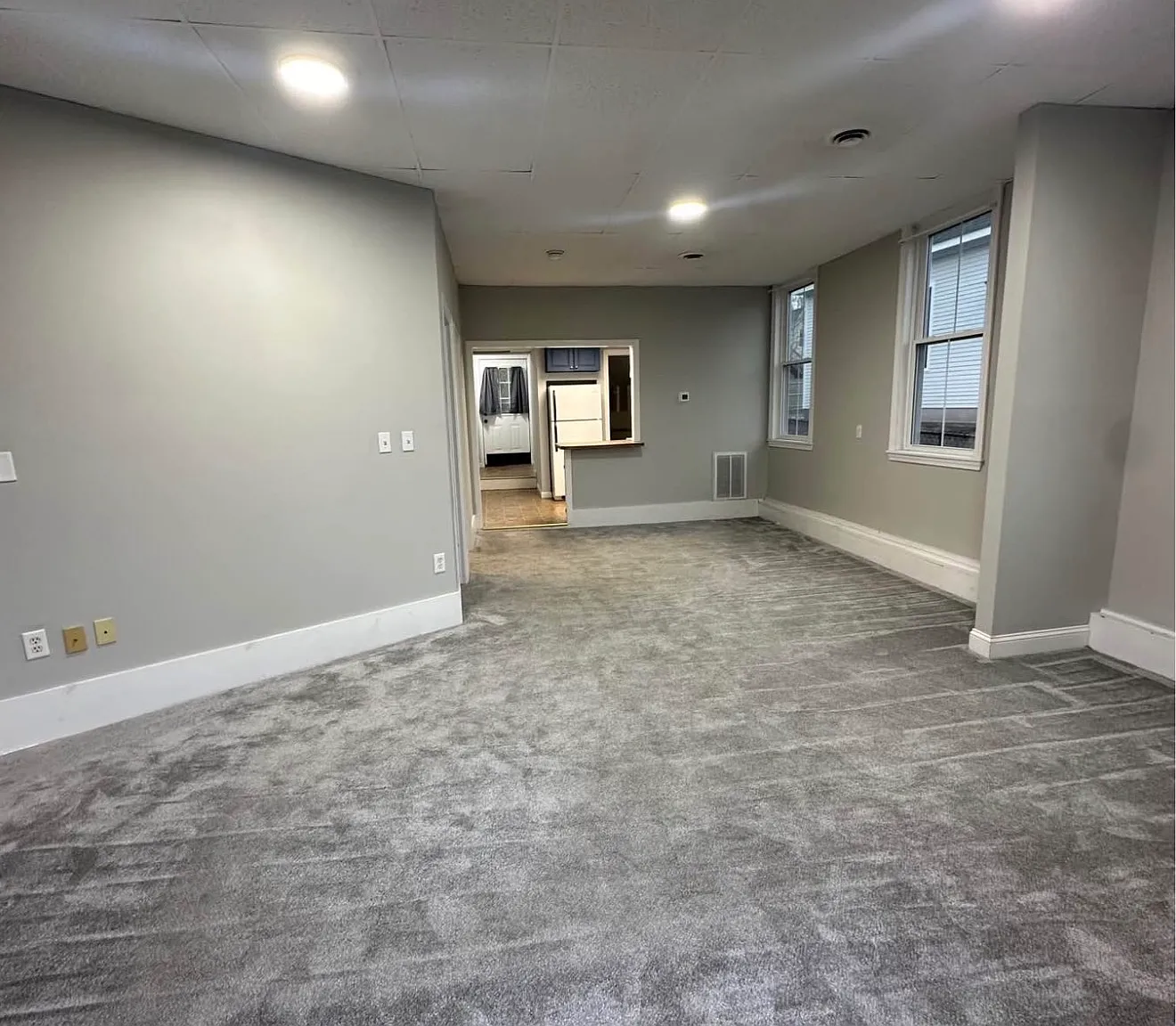 2 bed, 875 sqft, $2,350 — Photo 1