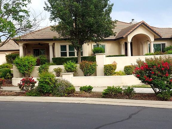 2nd image of 709 Meadowood Dr