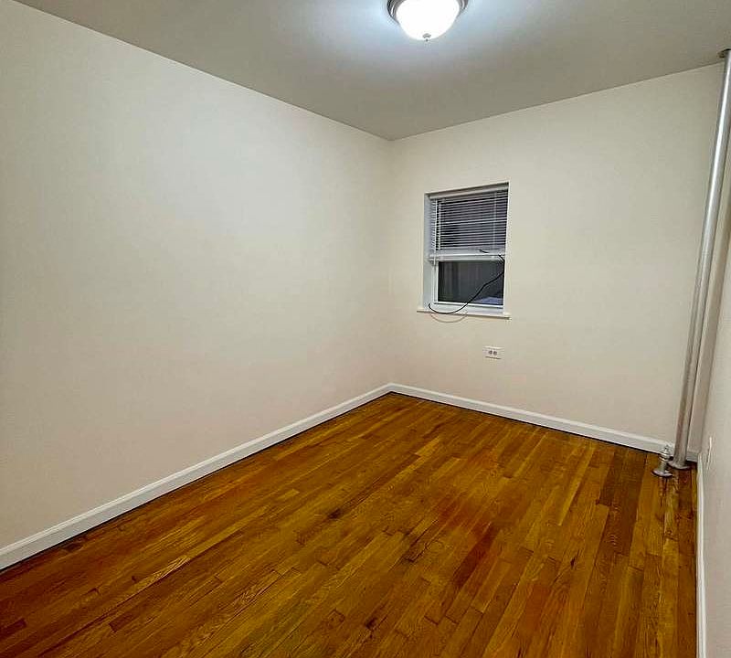 1st image of 335 E 5th St #2R