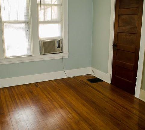 5th image of 1901 Deer Park Ave APT 3