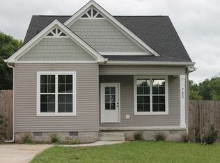722 Fisher Ave, Smithville, TN 37166
