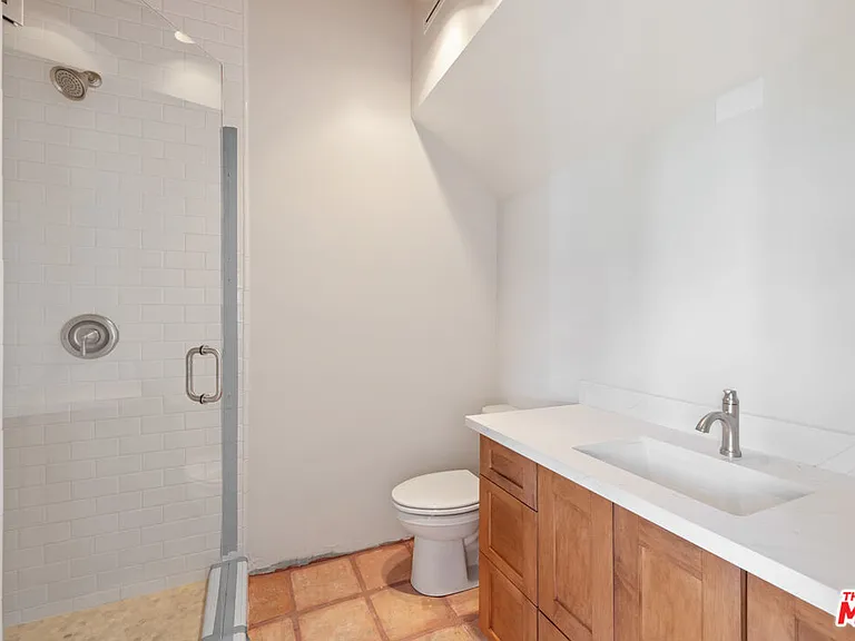 23351 Malibu Colony Rd #108A — Photo 27