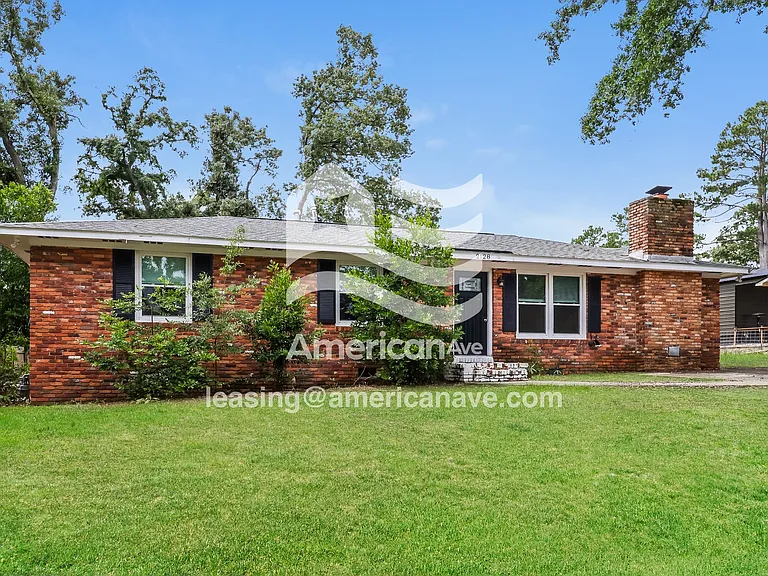 282411_001_front_view_2.jpg