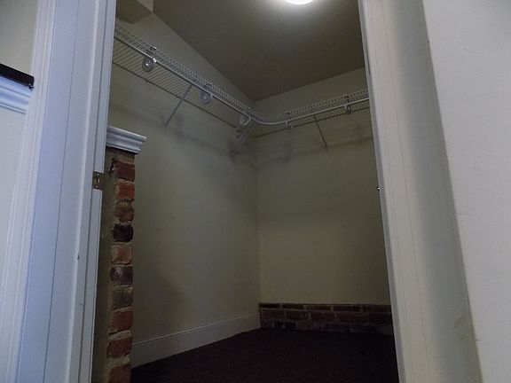 2nd image of 1321 1/2 E Main St APT 309