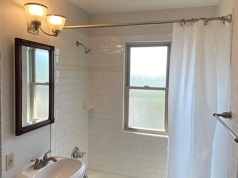 2040 Quincy Ave #3 — Photo 10