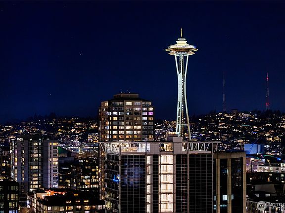 4th image of 2201 3rd Avenue #2003