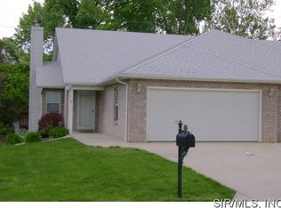 129 Rolling Oaks Dr, Collinsville, IL 62234