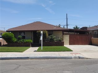 2229 Oak St, Santa Ana, CA 92707