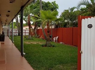 1930 Grant St, Hollywood, FL 33020