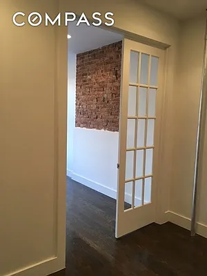 Rented by Compass | media 32