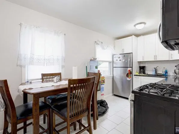 5-31 Boyd Ave, Fair Lawn, NJ 07410