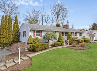 56 Wendt Ln, Wayne, NJ 07470