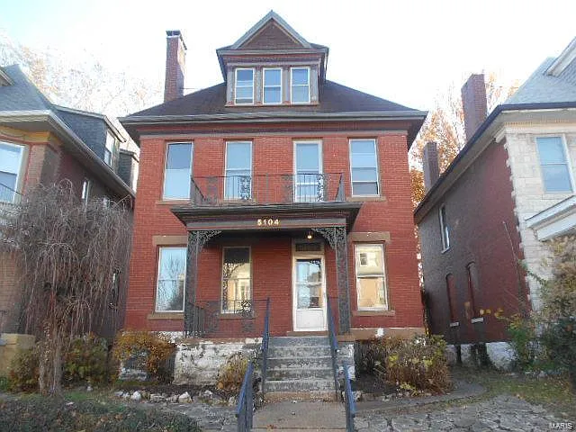 5104 Vernon Ave photo 1