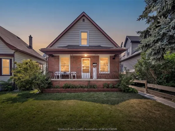 841 Pierre Ave, Windsor, ON N9A 2K6