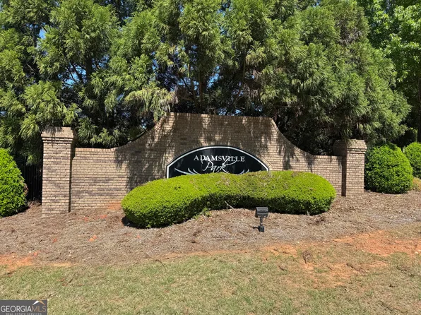 98 Adam Dr, Forsyth, GA 31029