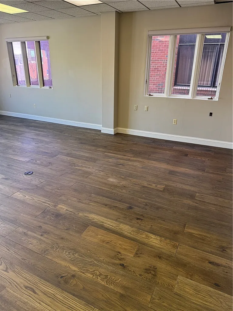 Studio, 712 sqft, $1,400 — Photo 4