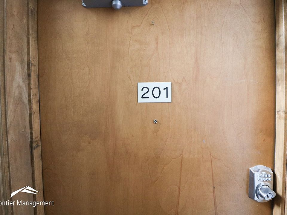 Swingle House Apartments 111 S Erpelding Rd Leonardville KS Zillow