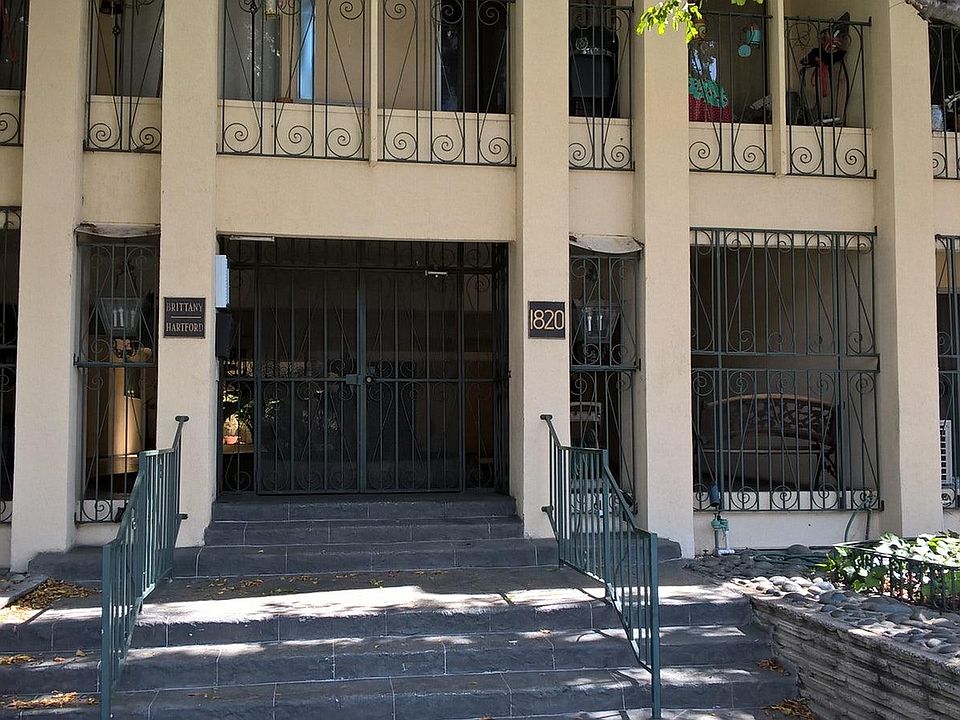 Front of building. 18 units in all, three floors. Security gate.