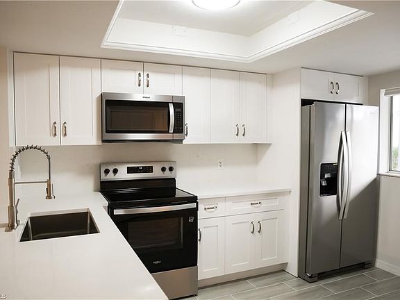 4th image of 2385 Naples Trace Cir Unit 105