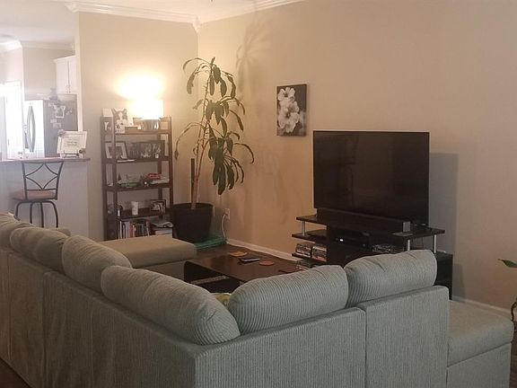 4th image of 645 Wyndhurst Dr Lot 7