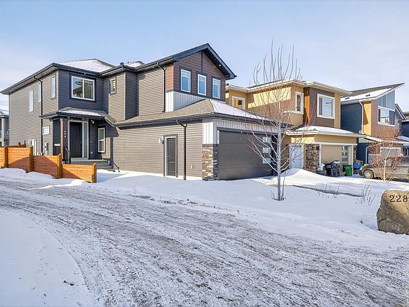 4th image of 228 36th St SW