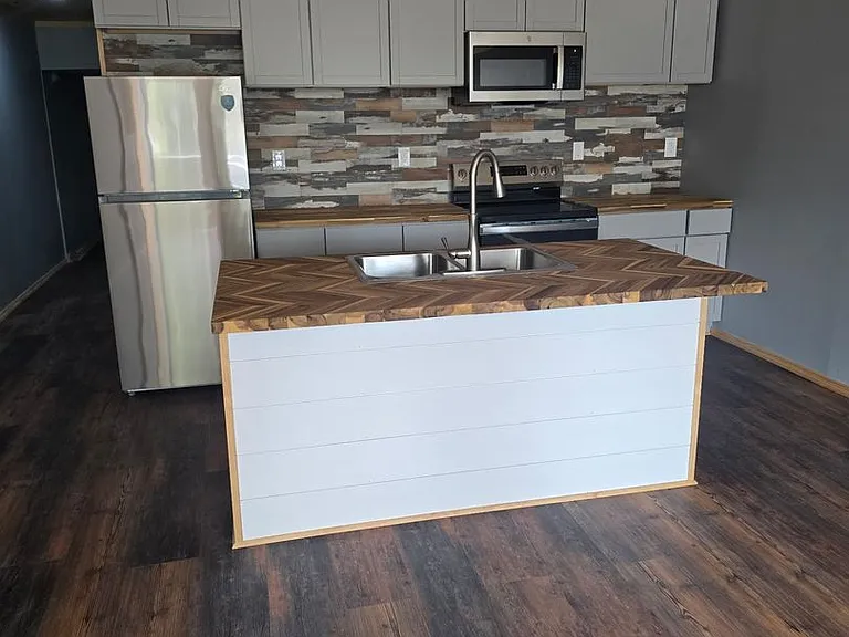 109 Maple St — Photo 11