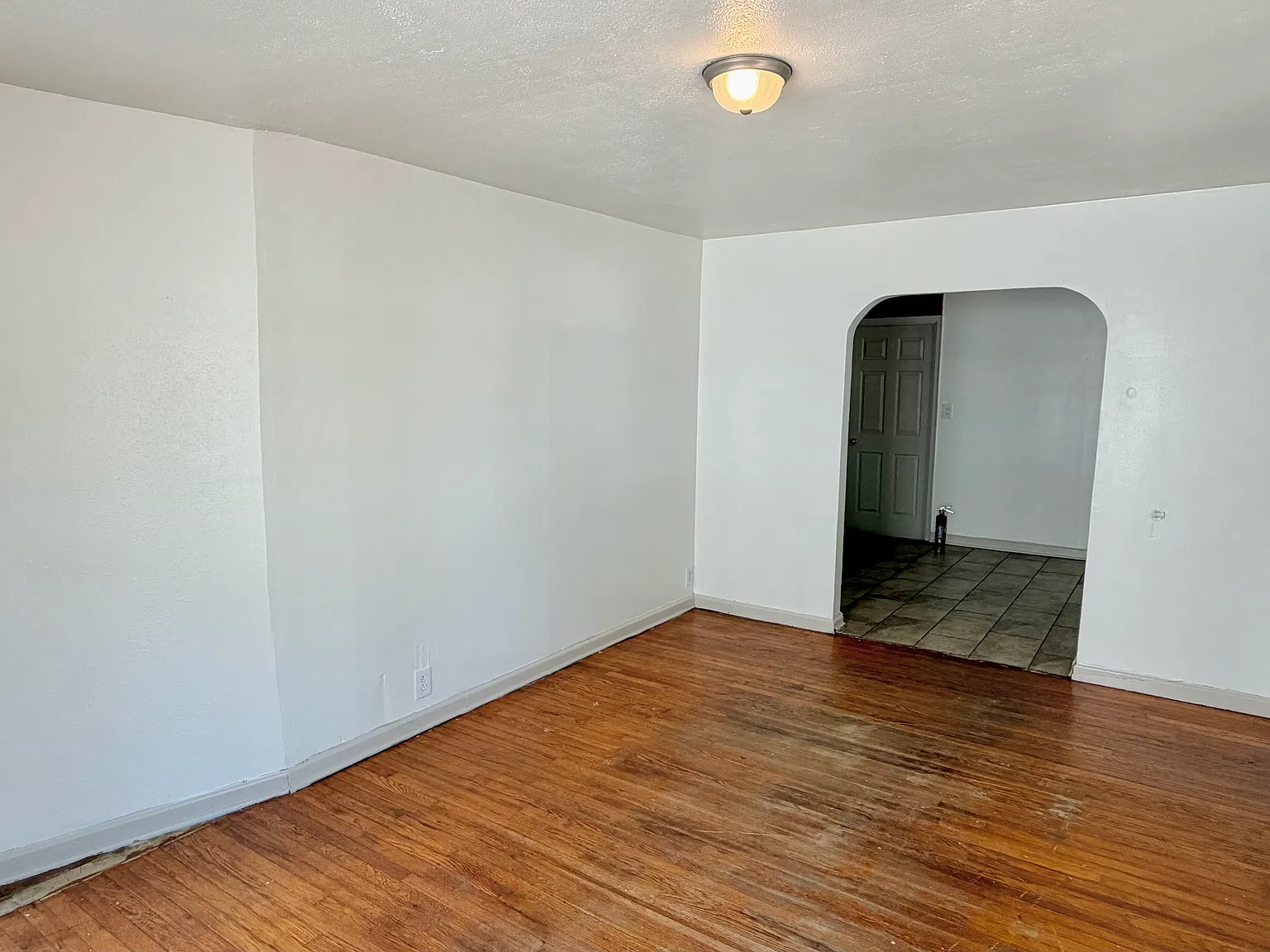 2 bed, 1222 sqft, $1,200 — Photo 4