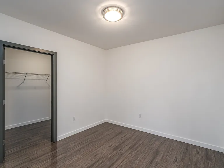 Greenwood Place Apartments — Photo 28