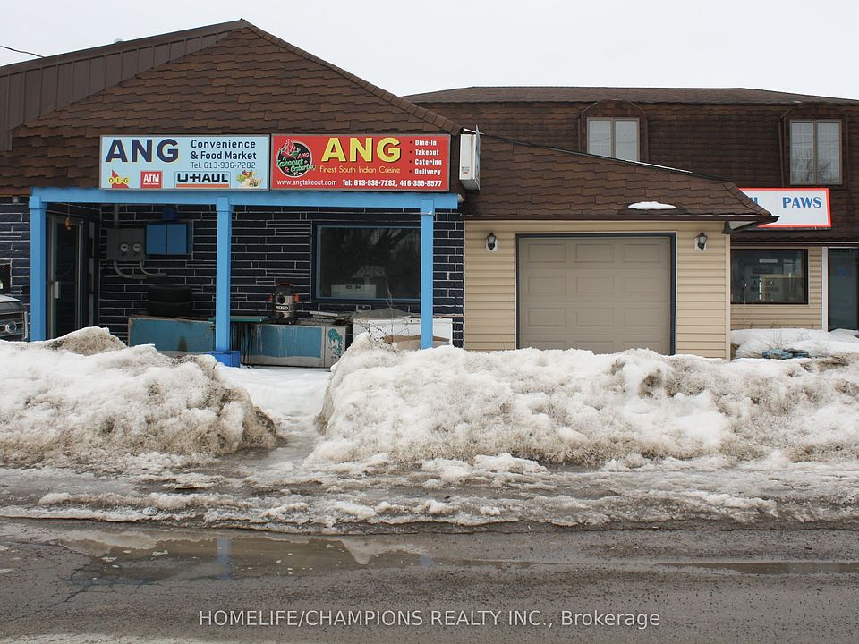 1st image of 11 Old Portage Rd