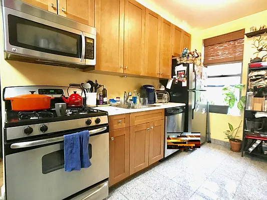 Rented by Sovereign Associates | media 13