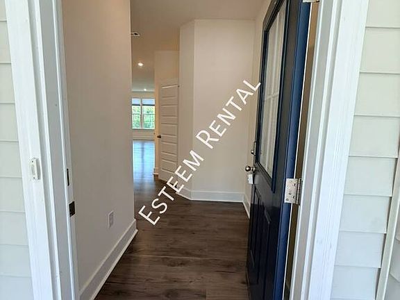 2nd image of 6943 Doddridge Ln #1