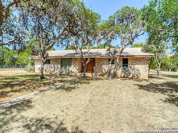 2nd image of 25203 Broad Oak Trail