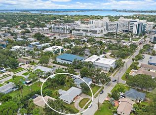 2122 Waldemere St, Sarasota, FL 34239
