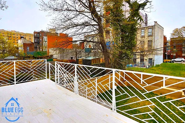 Rented by Blue Egg Realty Corp | media 30