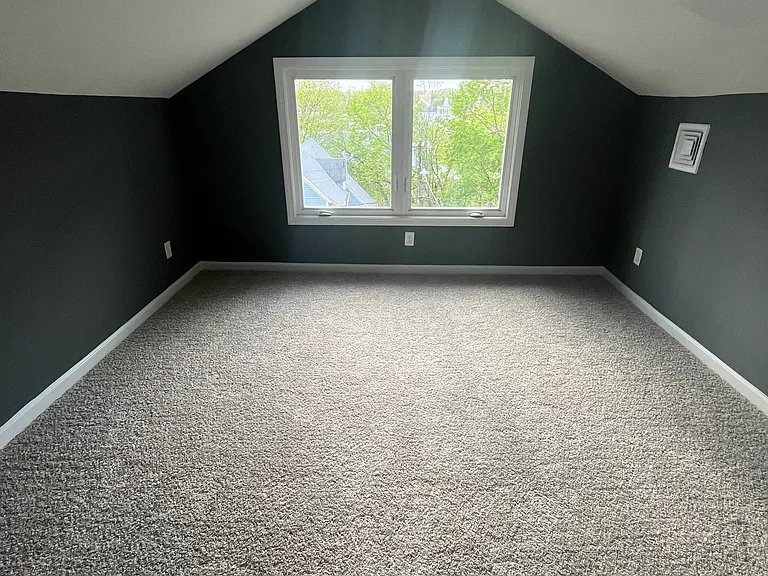 28 Prospect St #2 — Photo 8